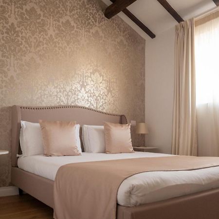 The Place Home Roma Esterno foto